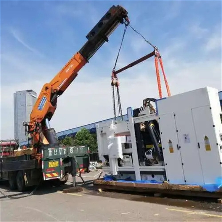 城阳附近小吊车联系方式|8-16吨|本地及时服务