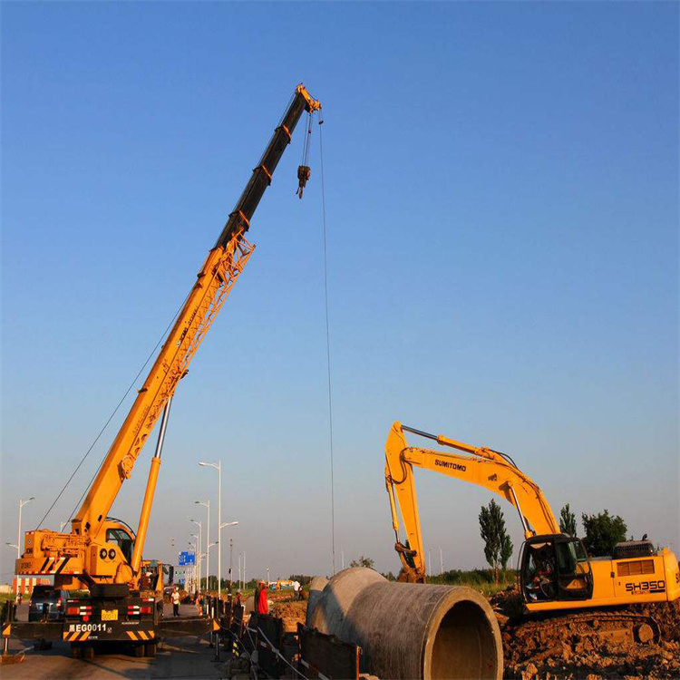 城阳25吨吊车吊8吨,最远吊多少米